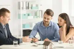 Comment puis-je me préparer au processus de demande de prêt immobilier