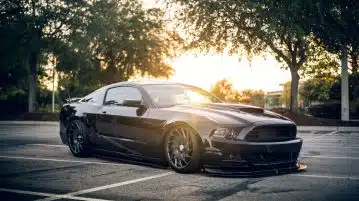 black Ford Mustang GT